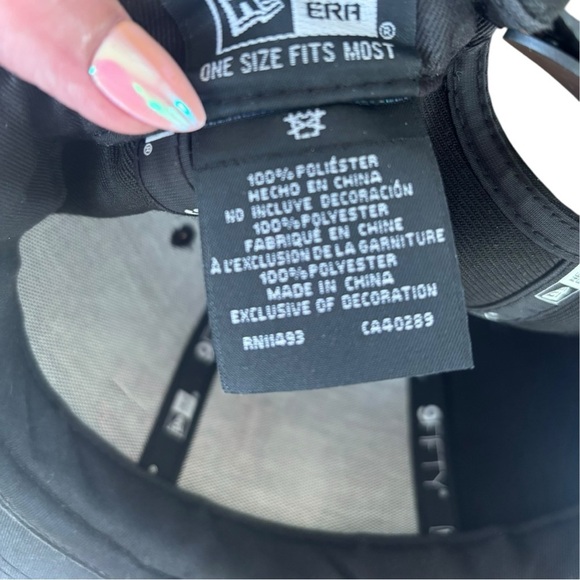 New Era Black Chiefs Hat - Picture 7 of 9